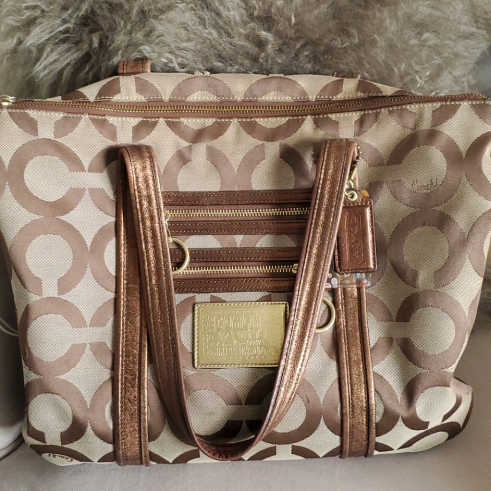Coach Tote
